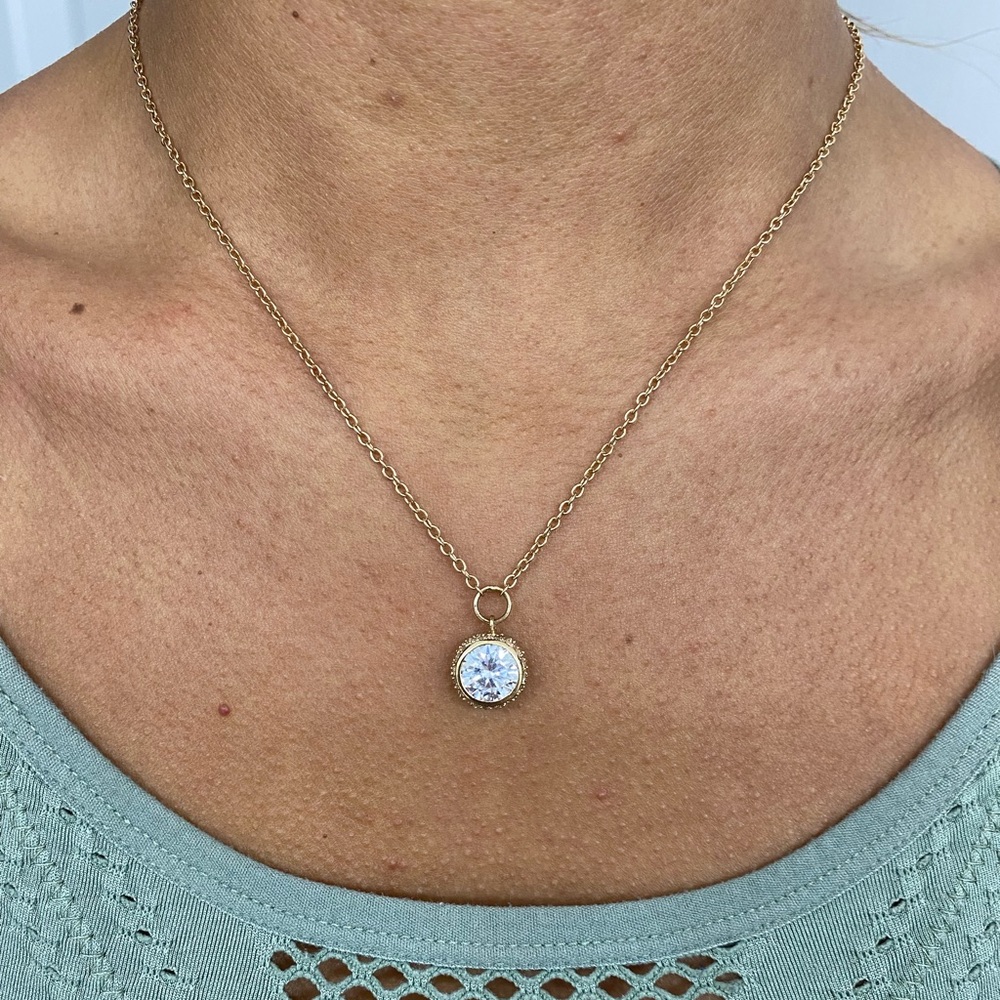 CHARMING CHARLIE  gold necklace